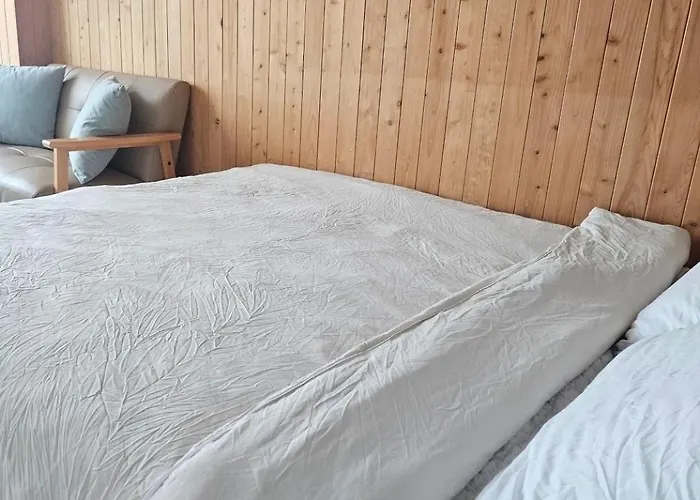 New Happy Stay, 광안대교, 광안리비치, 바다바로앞, Netflix Busan